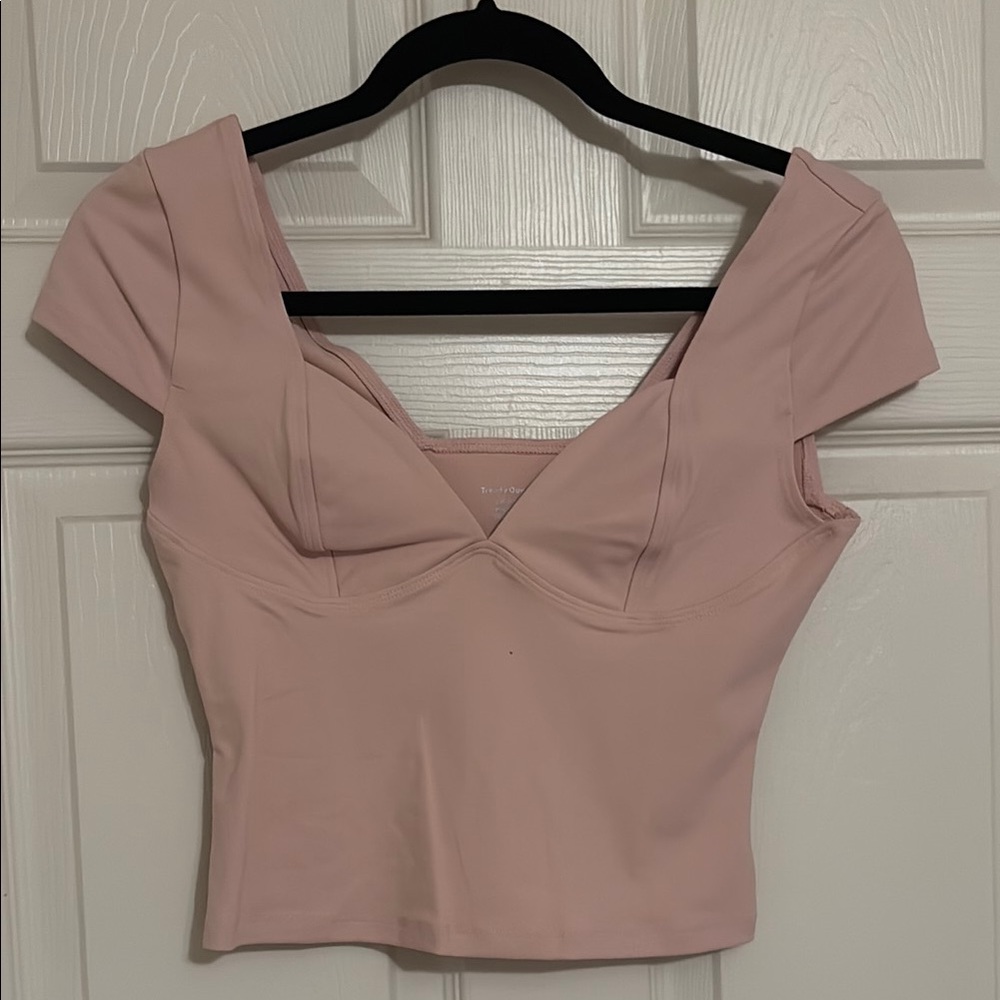 pink shirt